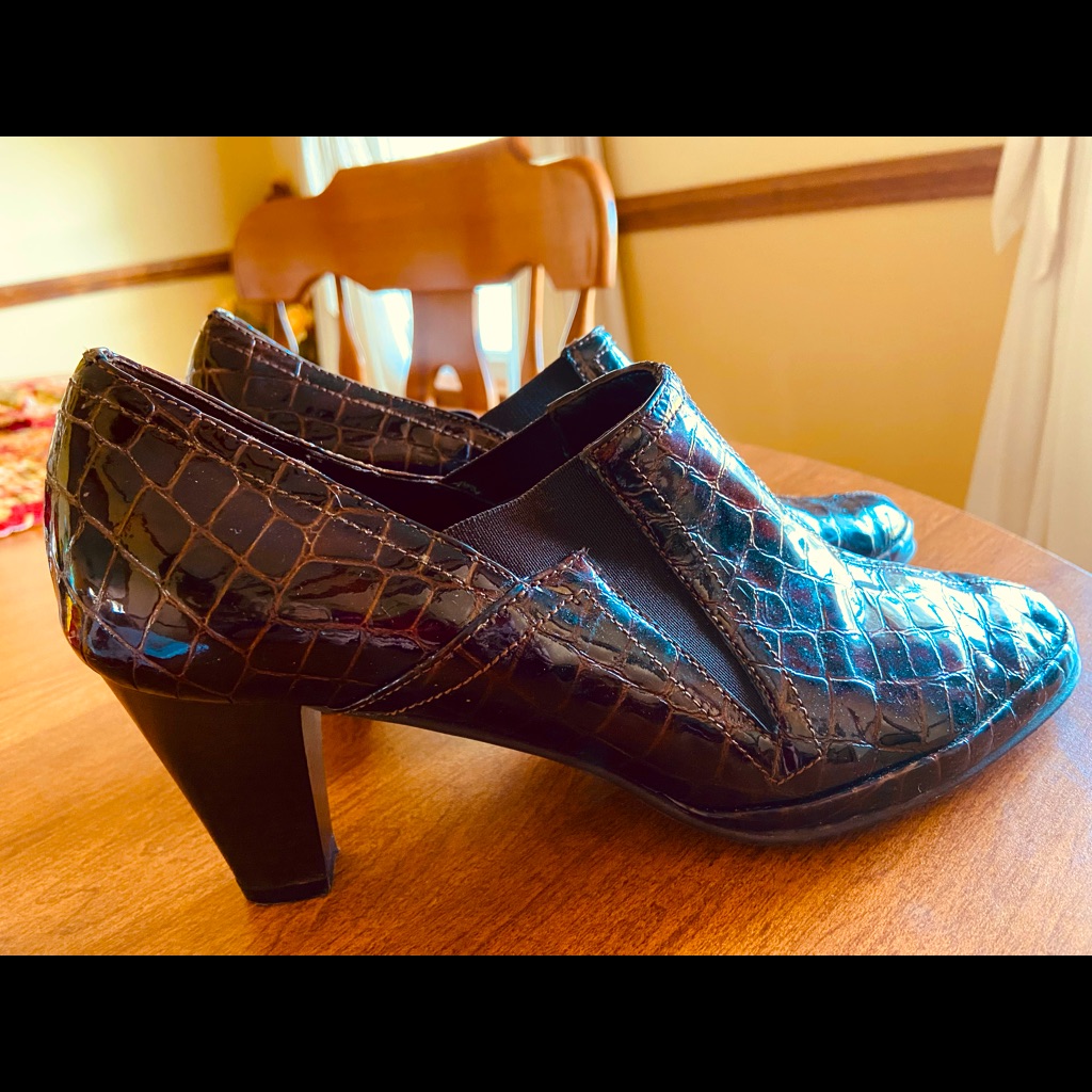 Amalfi/Italy By Rangoni Women’s Pumps/Sz 9.5m